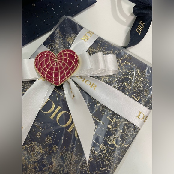 Dior Gift Notebook with Gift Packaging Set - Picture 4 of 7